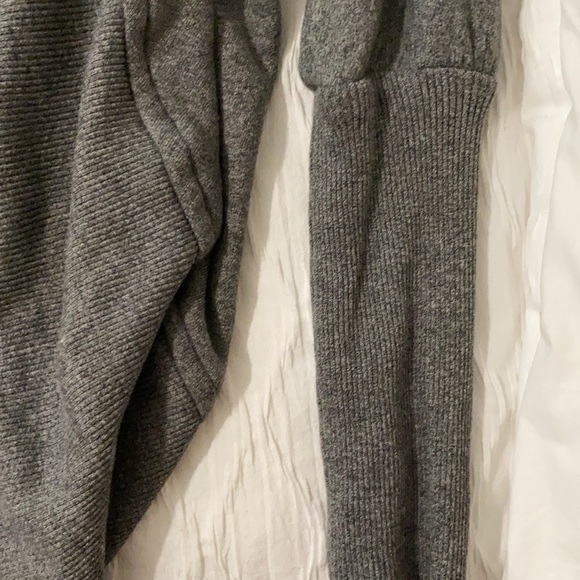 Wilfred Cardigan - Picture 2 of 4